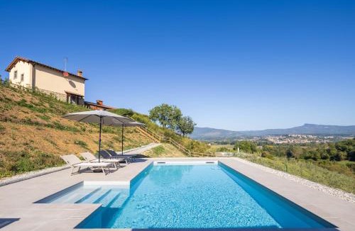 Ortignano Raggiolo Villa | Casale la Toscanella by VacaVilla