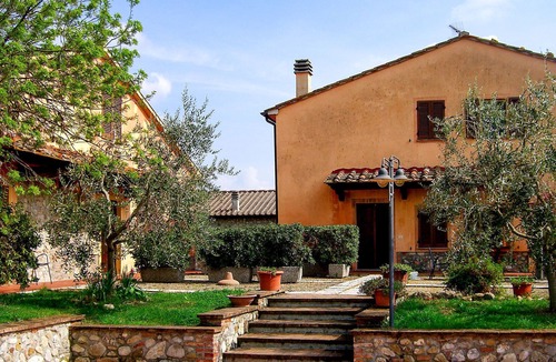 Lajatico Apartment | Casanuova - Vecchia Cucina (LAI132) by Interhome