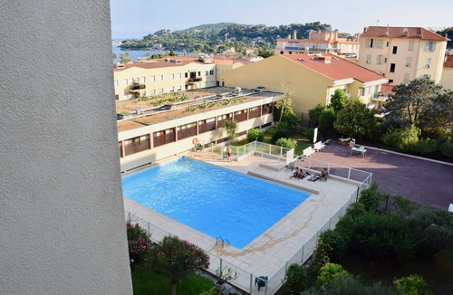 Beaulieu-sur-Mer Apartment | Center Beaulieu sea view 2 rooms quiet and sunny with swimming pool