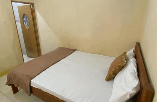Karimunjava Hotel | Central House Karimunjawa Mitra RedDoorz