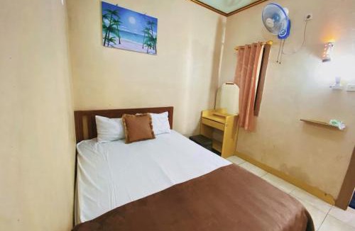 Karimunjava Hotel | Central House Karimunjawa Mitra RedDoorz