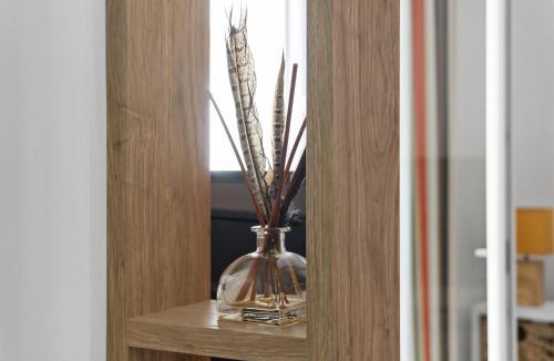 Cannes City Centre Apartment | Centre de Cannes 2 Bedrooms, 131 Rue d'Antibes à 5 minutes du palais