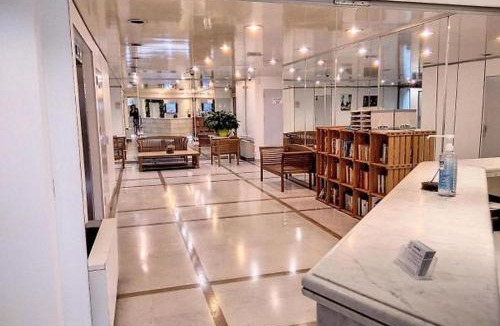 Juan-les-Pins Apartment | Centre Juan Les Pins