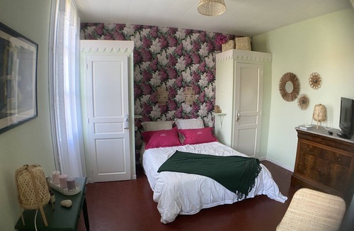 Carnot House | Chambre Indépendante Dans Maison de Ville à 10 Minutes a Pied du Centre Ville