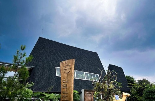 Bandung Resort | Chanaya Resort