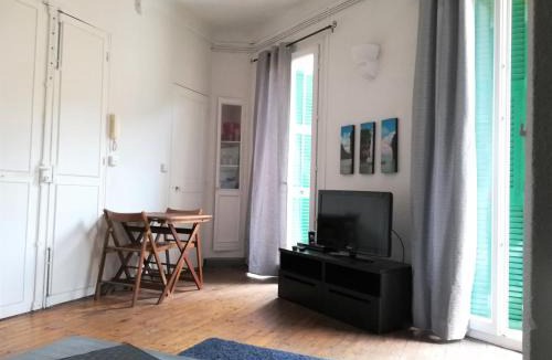 Villefranche-sur-Mer Apartment | Charmant studio climatisé centre Villefranche sur mer