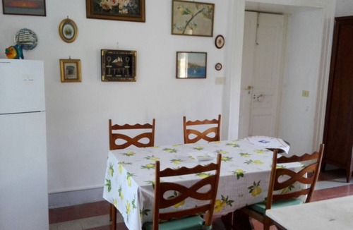 Meta Apartment | Charming 2-bedroom house with WiFi, AC in serene Meta
