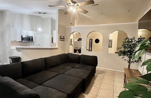Poinciana House | Charming 3-bedroom house in Kissimmee with AC, WiFi