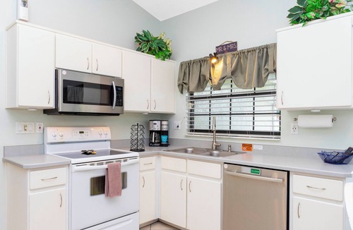 Indian Ridge House | Charming 3Bd w Pool Close to Disney 7826 Indian Ridge