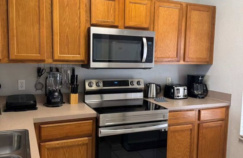 Bellavida House | Charming 3BR Resort Townhome with Pool & BBQ Area!