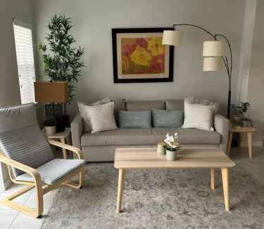 Bellavida House | Charming 3BR Resort Townhome with Private Pool near Disney