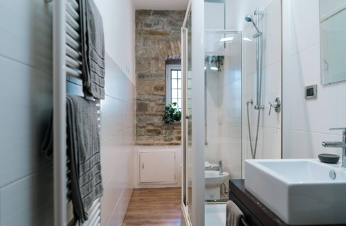 Barriera Vecchia-San Giacomo Apartment | Charming apartment in Trieste