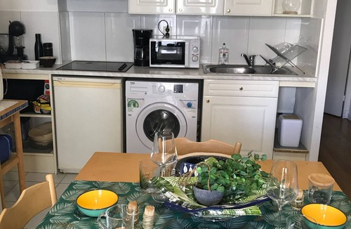 Juan-les-Pins Apartment | Charming apartment in the heart of Juan les Pins