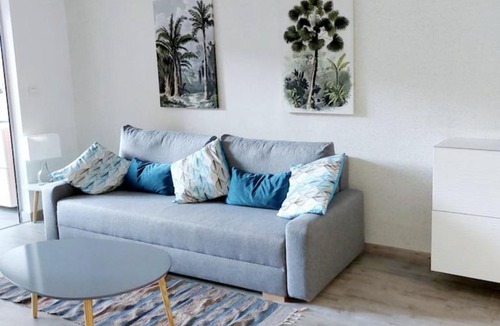 Mandelieu-La-Napoule Apartment | Charming Apt For 2 In Mandelieu La Napoule