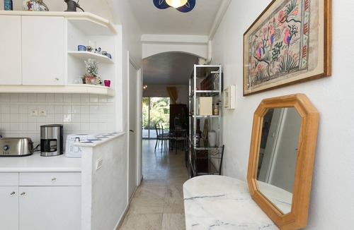 Biot House | Charming French Riviera villa - 3 bedrooms 2 bathrooms Swimming pool Wifi