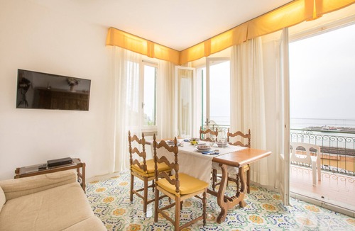 Borgo Antico Apartment | Charming historical 4 guests apartment stunning sea view free wi- fi parking