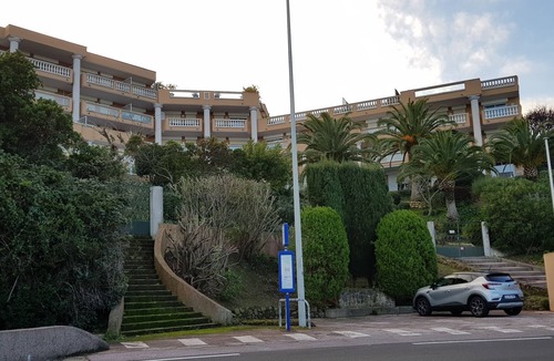 Theoule-Superieur Apartment | Charming T2, air-conditioned (2-4 people) with swimming pool, sea view