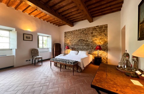 Figline e Incisa Valdarno Villa | Chianti Private Villa with Pool
