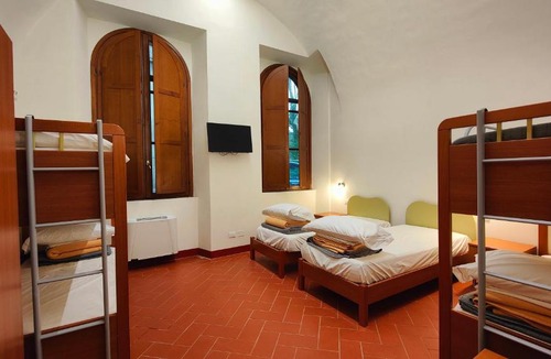 Volterra Hostel | Chiostro Delle Monache Hostel Volterra
