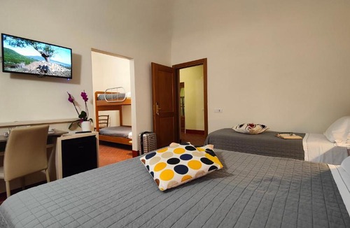 Volterra Hostel | Chiostro Delle Monache Hostel Volterra