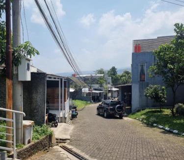 Cibiru House | Cilengkrang Homestay Syariah