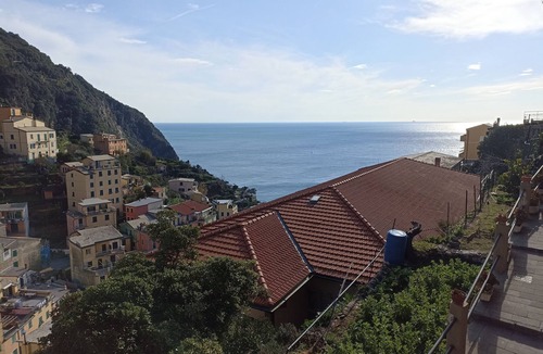 Masero Apartment | Cinque Terre - Riomaggiore - Apartment with sea and village view