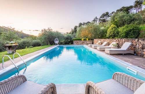 Pieve di Compito Villa | Citrus Charm Farmhouse, a Country Villa with Pool on the hills of Lucca