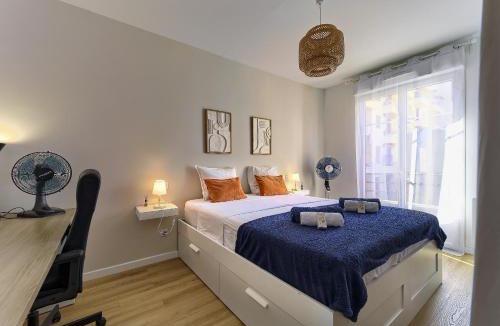 Liberation Apartment | City Center - Magnificent Apartment - Cozy - Wifi