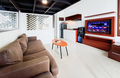 Pondok Aren Apartment | Classic Comfy Studio Loft At Apartment Bintaro Icon