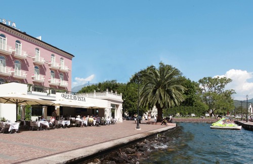 Riva del Garda Apartment | Classic Studio Apartment (20 m²) City View, Wi-Fi, Air Conditioning