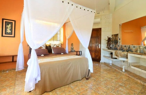 Subagan House | Cliff House on Bali is Unique, above the ocean, the sound of the waves – Unit 7