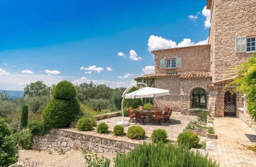 Chateauneuf-Grasse Villa | Clos Saint Jeaume