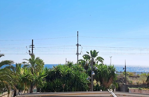 La Bocca Apartment | CLOSE SEA - Terrace with Sea View, AC and Parking - BENAKEY
