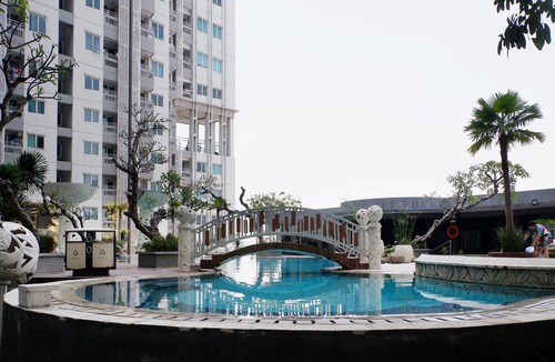 Jakarta Apartment | Close to Pool Studio Apartment Sky Terrace at Daan Mogot Baru