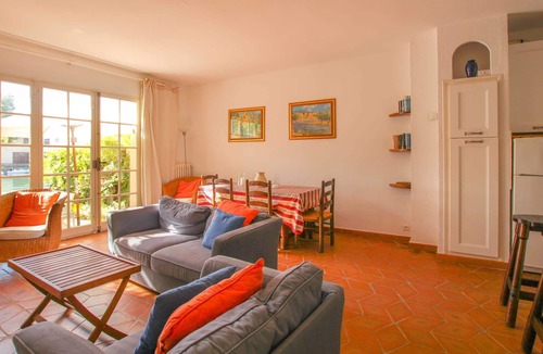Port Grimaud House | Close to the beach house 5/6 persons with mooring