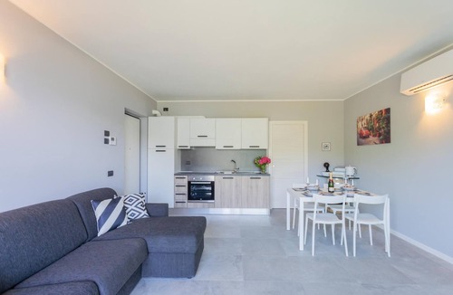 Calozzo Apartment | Co-g556-stat0at - Anna s Lodge