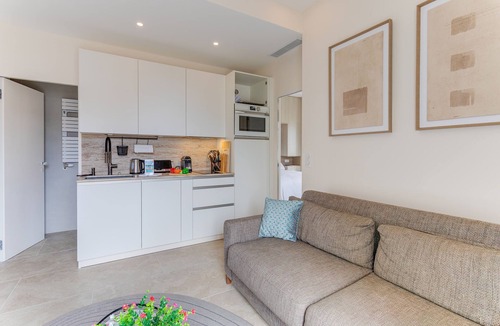 Lazaret Apartment | COCO BEACH AP4476 by Riviera Holiday Homes