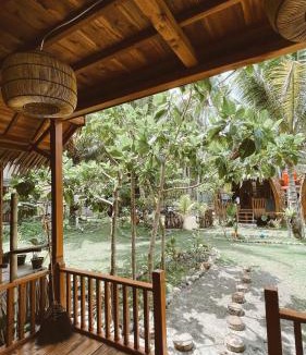 Tanjung Setia Hotel | Cocochill Surfhouse