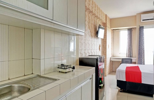 Karawang Timur Hotel | Collection O 92967 Apartement Sentraland Karawang By Rda Living