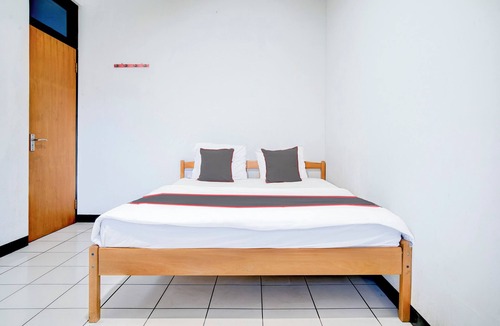 Semarang Utara Hotel | Collection O Puncak Near Kota Bunga Formerly Villa Gunung Agape