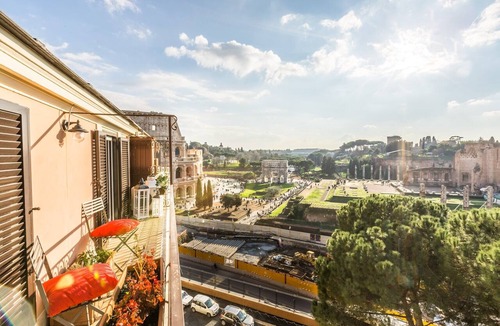 Monti Apartment | Colosseum - Penthouse Terraced for 8 persons.