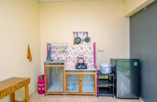 Pancawati Apartment | Comfort Stay Studio Room At Graha Wishnu Guest House