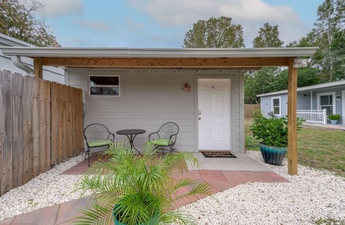 Azalea Park Apartment | Comfortable 1 bedroom home