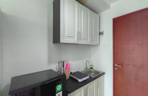 Hegarmanah Apartment | Comfortable Gray Studio Room At Apartment Taman Melati Jatinangor