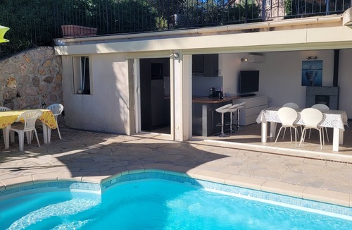 Gairaut House | Comfortable villa - 3 rooms - PRIVATE swimming pool in a quiet location in Nice