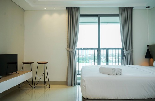 Pondok Aren House | Comfy And Minimalist Studio At Embarcadero Bintaro Apartment