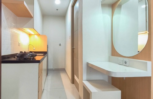 Surabaya Apartment | Comfy Modern Look Studio Room At Apartment Grand Dharmahusada Lagoon