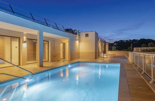 Antibes Condo | Condo ∙ 1 bedroom ∙ 4 guests