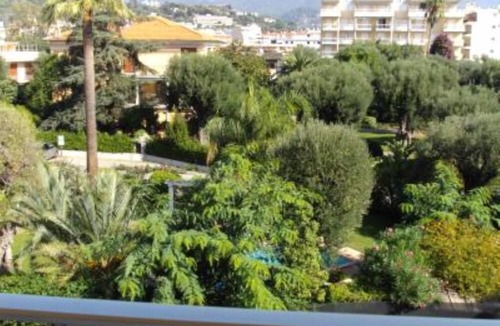 Roquebrune-Cap-Martin Apartment | Confortable flat by the sea and with swimming pool