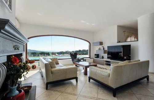 Castellaccio Villa | Contemporary Villa in Castellaccio with Private Pool